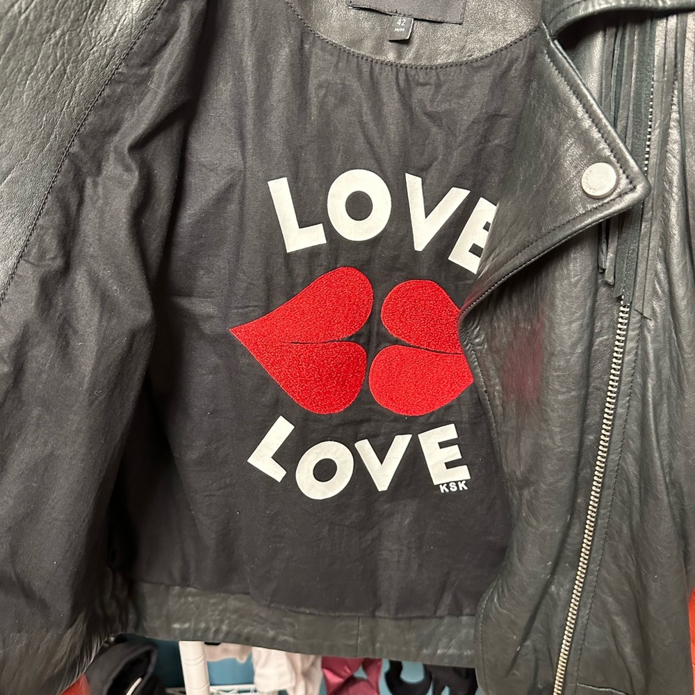 Unique leather jacket - Picture 4 of 5